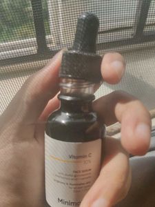 Minimalist Vitamin C Face Serum