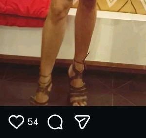 unique trendy heels