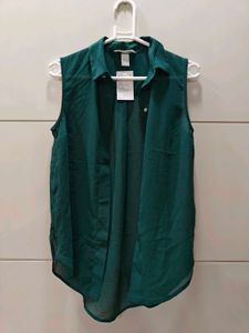 H&M new shirt with tag