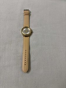 🆕Round Stone Studded with Leather Strap Watch