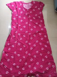 M Size Gown