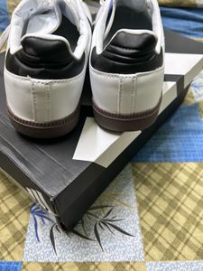 Adidas Samba Sneakers