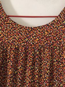 Sleeveless blouse