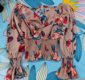 Flowy Floral Print Blouse