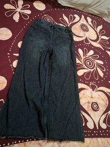 Y&amp;F Wide Leg Slit Jeans