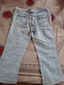 Women Capri