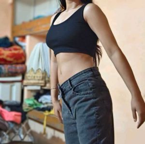 Black Cropped Tank Top