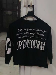 Black Graphic Print Sweatshirt