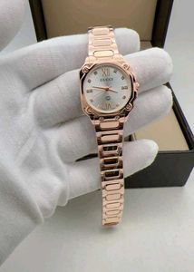 GUCCI*❣️🔸 *LADIES WATCH*🔸 *GOOD QUALITY*