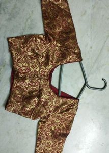 Elegant banarasi saree with blouse