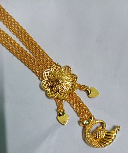 Beautiful Golden Milan Set