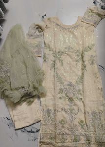 pakistani suit