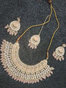 New heavy Kundan Necklace Set with Earrings