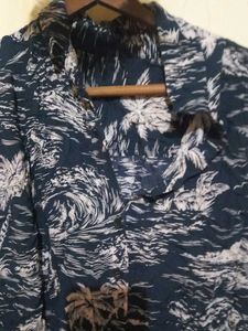 2.Tropical Print Tie Front Top