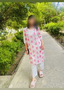 Chic Floral Print Kurta Set