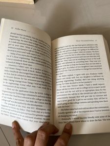 Three Thousand stitches Sudha murthy