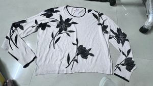 Chic Floral Print Sweater