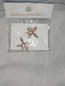 Leaf Drop Earrings