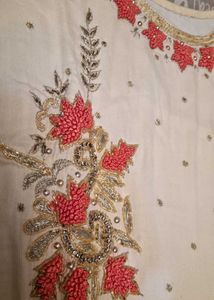 Combo  set Embroidered Kurta Se