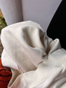 Cream 'luce in altis' Sweatshirt