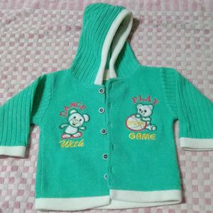 Cute Baby Green Hoodie with Bear Print