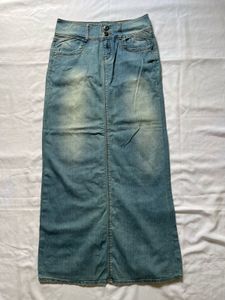 Light blue long denim skirt🌷