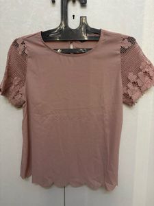 Chic Lace Sleeve Top