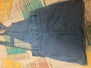 Pantaloons Denim Dangree skirt for 5-7 years