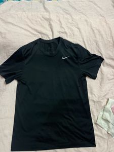 Nike Dri-FIT T-Shirt