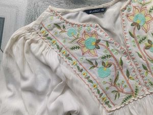 Off-White Embroidered Kurta Top