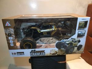 RC Toy Car 1:8 Scale R C Rock Crawler, 4WD Off-Roa