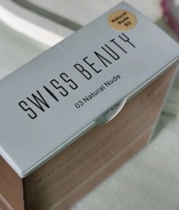 Swiss Beauty Oil Control Compact Powder