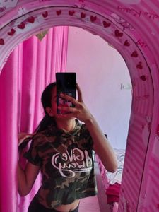 Camouflage Cropped top