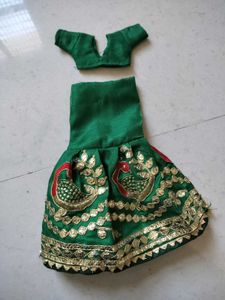 2 traditional barbie outfits