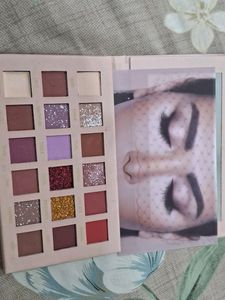 New Nude Eyeshow Pallet 18 Color