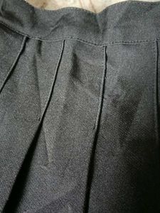 Black Pleated Mini Skirt