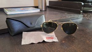 Ray-Ban Original Aviator Gold-Green Sunglass with