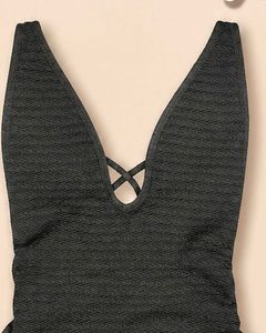 Textured Tie-Side Bodysuit🐈‍⬛
