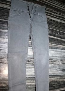 High-Waisted Grey Jeans