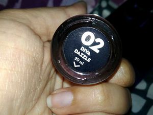 SUGAR Diva Dazzle Highlighter