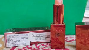 Too Faced Cocoa Bold Lipstick