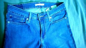 🔹Levi's Blue Denim Jeans👖