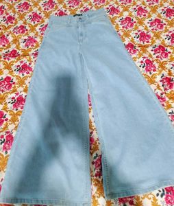 Light Wash Wide Leg Jeans