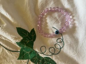 Crystal Pearl evil bracelet