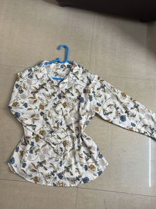 Floral Print Button-Up Blouse
