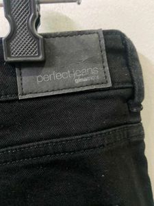 Black Denim Frayed Hem Shorts