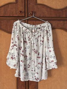 Floral Off-Shoulder Blouse