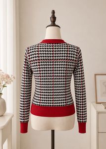 Chic Houndstooth Knit Cardigan
