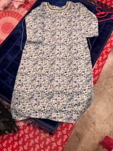 Floral Print Kurta with Embellished Neckline
