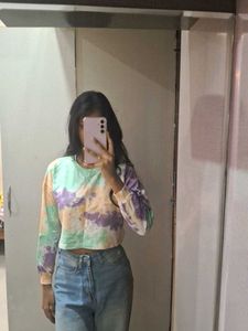 Tie-Dye Long Sleeve Crop Top
